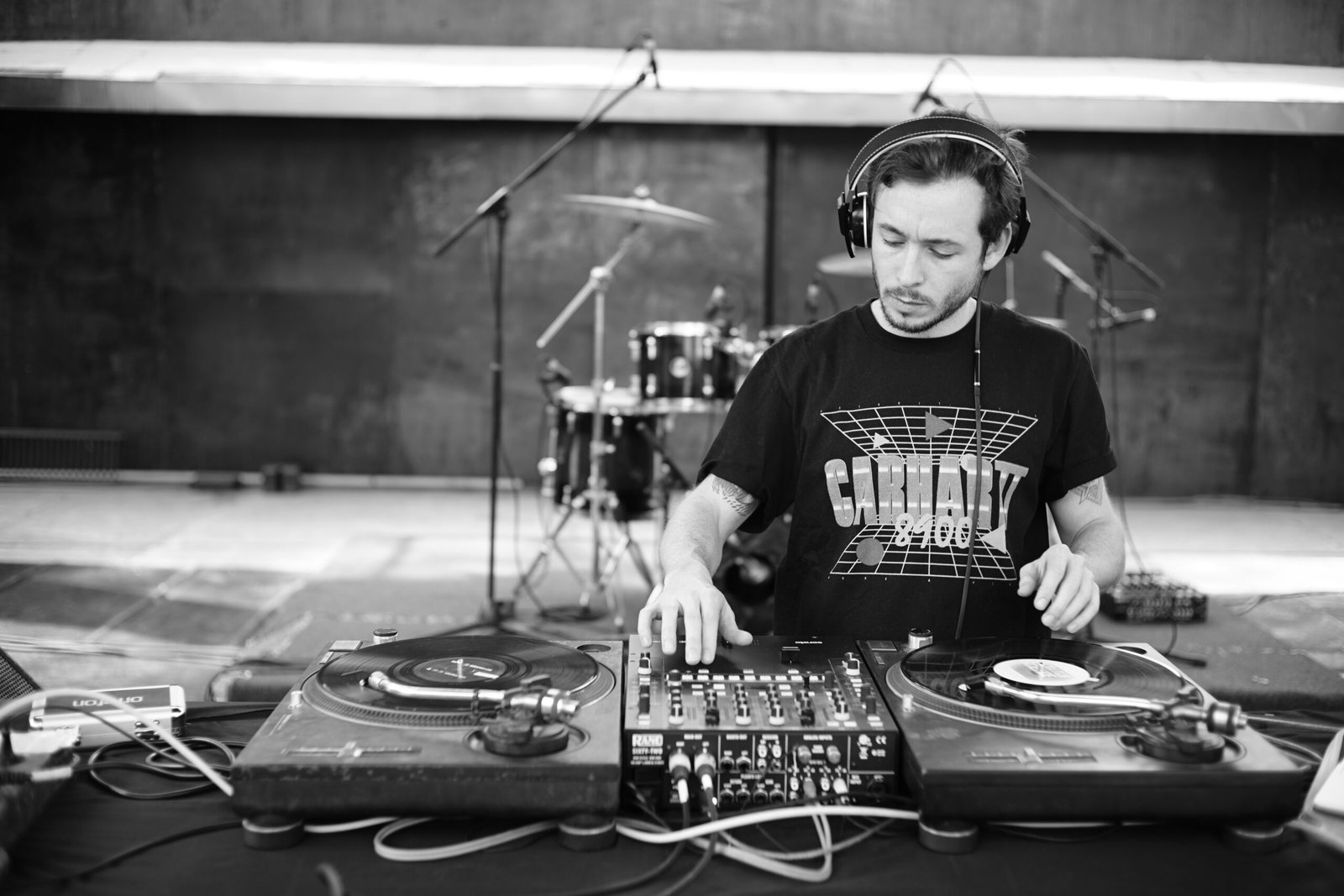 Mr Viktor DJ and music director